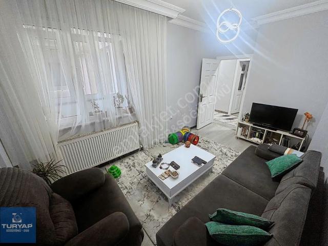 Turyap'tan Tunalı Mh.sakarya 2 Cd.yakını Satılık 2+1 Daire