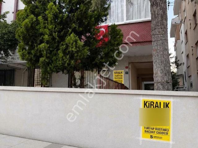 Turyap'tan Ümraniye Merkez'de Net:70m2 Kiralık 2+1