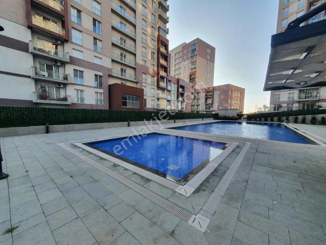 Turyap'tan Yenitepe İzmir Sitesi 3.etapta 2+1 Kiralık Daire