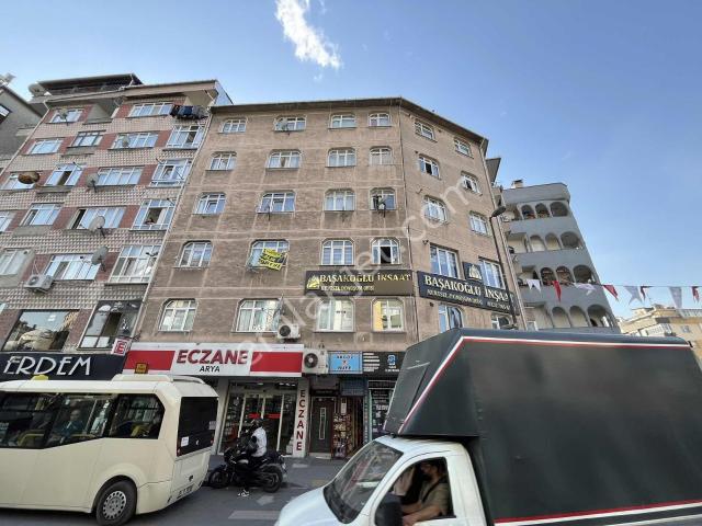 Turyap Âlâ'dan Bahçelievler Soğanlı Meydanda Kiralık Daire