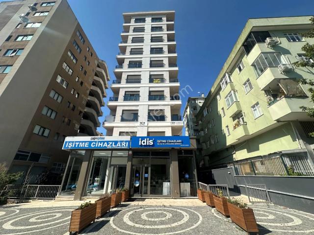 Turyap Göztepe Den Çemenzar Minibüs Caddesinde 3+1 Kiralık Daire