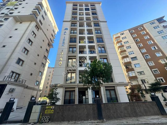 Turyap Göztepeden Merdivenköyde Yeşil Enerjili 2+1 Kiralık Daire