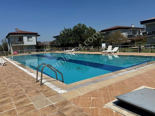 Turyap Dikili Salihleraltı Temsilciliğinden Satılık Villa