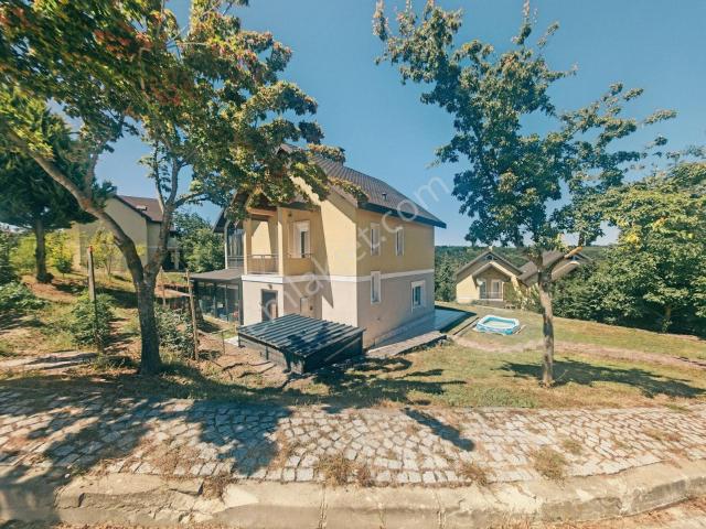 Turyap Körfez'den Tüpraş Atakent Konutlarında Satılık Villa