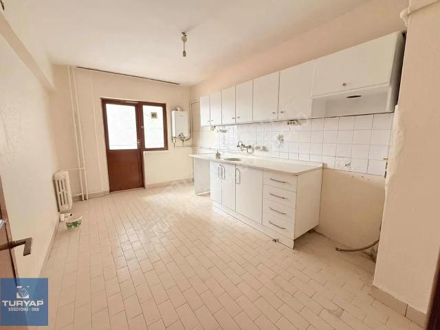 Turyap Osb'den Merkezi Konumda Kiralık 3+1 Daire