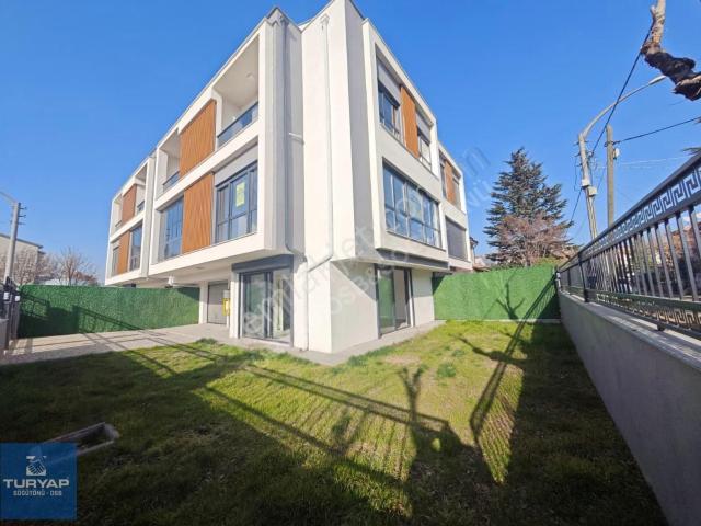Turyap Söğütönün'den Şeker Mahallesinde Satılık 5+1 Lüks Villa