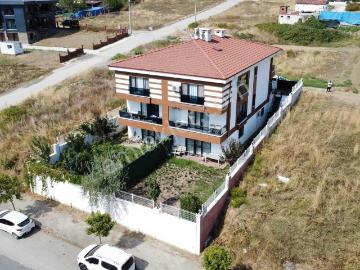 Turyap Soner'den Satılık Yalova Merkezde 5+1 Villa