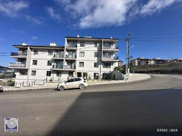 TURYAP SONER'DEN SATILIK, MERKEZİ KONUMDA YENİ BİNADA 1+1 DAİRE