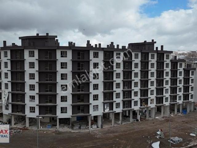 Turyap Sivas' Eğriköprü Üniversite Bölgesi Satılık 1+1 Daire