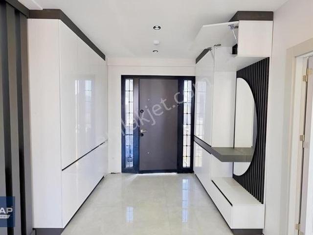 Turyap Sivas` Tan Esenyurt Karşıyaka `da 5+1 Lüx Satılık Villa
