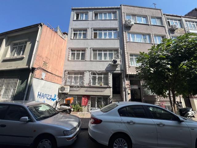 Turyap' Tan Fatih Sümbül Efendi' De Satılık Daire