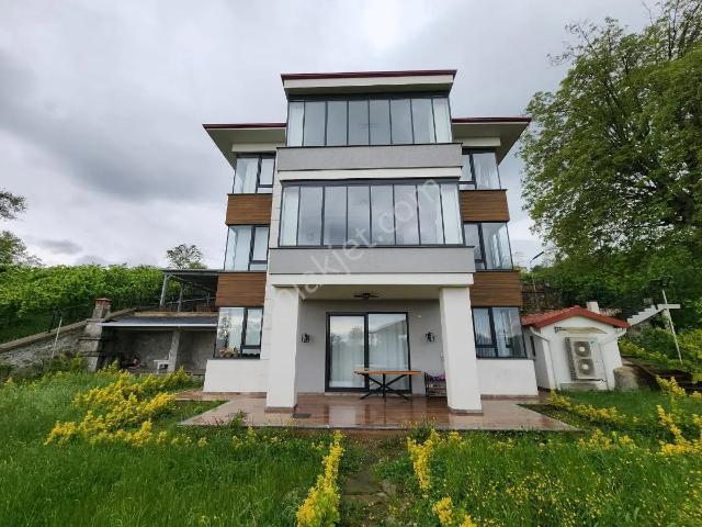 Turyap Trabzon Satılık Lüks Villa Meydandandan 15 Dakika