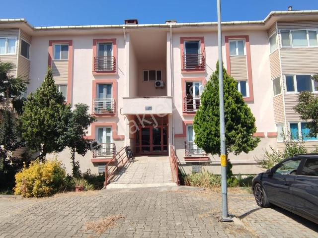 Turyap Yıldız'dan A.menderes Toki'de Kiralık 2+1 Tadilatlı