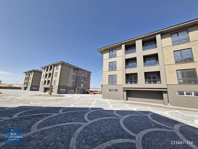 TURYAP YENİBAĞLARDAN DELTA KONUTLARI'NDA KİRALIK 3+1 SIFIR DAİRE