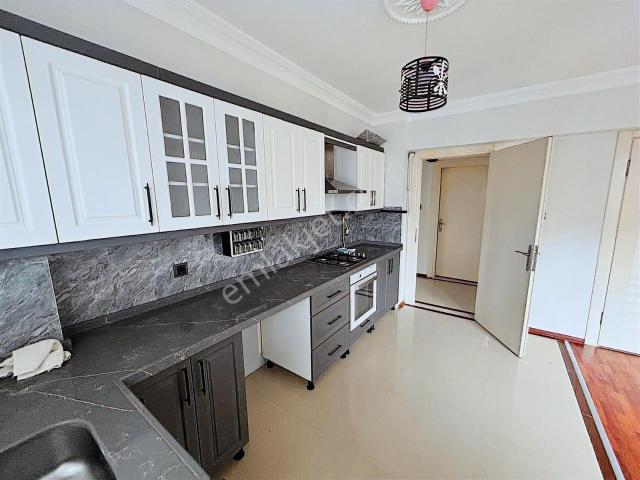 Turyap'dan Flora Konaklarında Site İçi Havuzlu Kiralık Daire