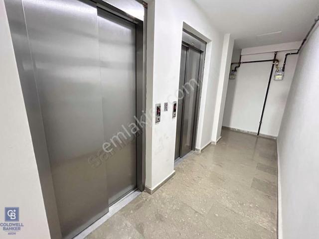 Turan Towers Sitesinde Kiralık 2+1 Ara Kat Daire
