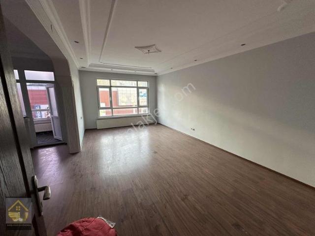 Turan Güneş Bulvarında Masrafsız Kiralık 3+1 Daire