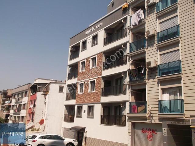 Turan Kışlası Karşısı Deniz Manzaralı Ara Kat 2+1 Daire