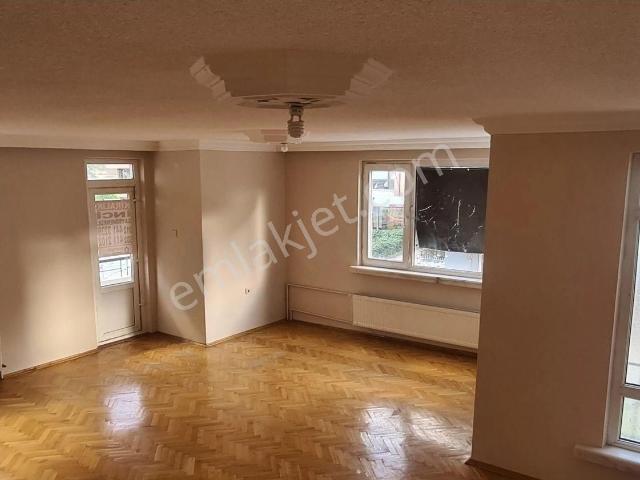 Turangüneş,yıldızevler'de 3+1 Kombili 1. Kat Daire