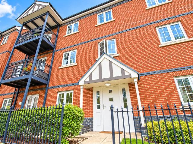 Turbine Road, Colchester, Essex CO4, 2 bed flat to rent, £1,200 pcm | PrimeLocation
