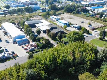 Hala produkcyjno magazynowa 1370 m2, centrum Turku