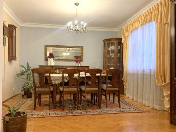 Przestronny dom 180 m² z ogrodem i garażem, Turek