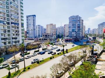 Çukurova, Adana ili, Akdeniz Bölgesi - Otopark