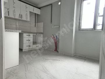 TURGUT REİS MAH de TEK DAİRE ÜZERİ 2+1,ARAKAT,GENİŞ,SIFIR DAİRE
