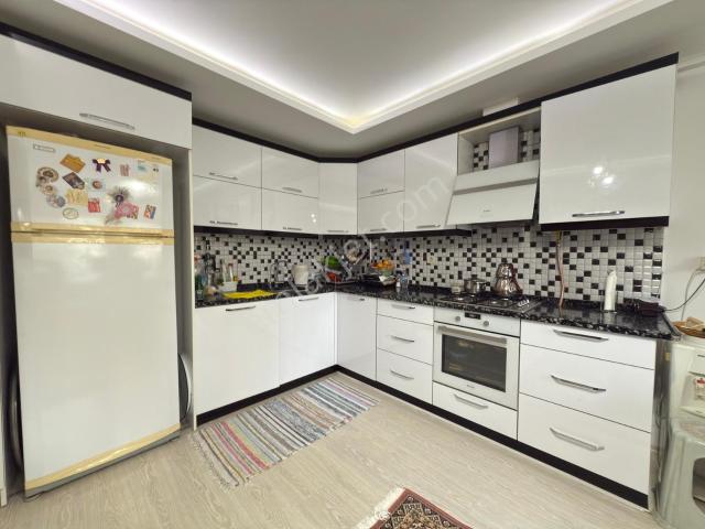 Turgutlu Yeni Mh. Asansörlü Otoparklı 3+1 Satılık Daire