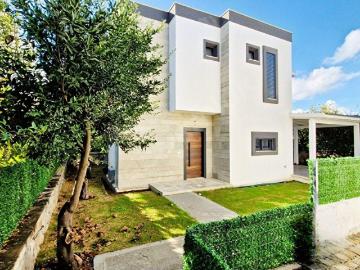TURGUTREİS MERKEZİ KONUMDA KİRALIK MÜSTAKİL DUBLEKS 3+1 VİLLA