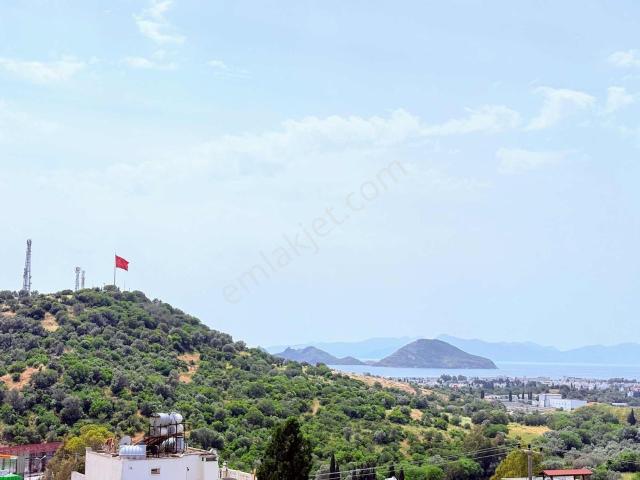 Turgutreis Akçaalan'da Deniz Manzaralı 2+1 Daire