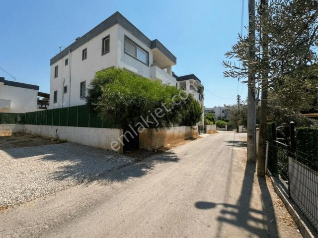 Turgutreis İslamhanelerinde Satılık Bahçe Katı 2+1 Daire