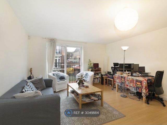 Turin Street, London E2, 2 bed flat to rent, £2,500 pcm | PrimeLocation