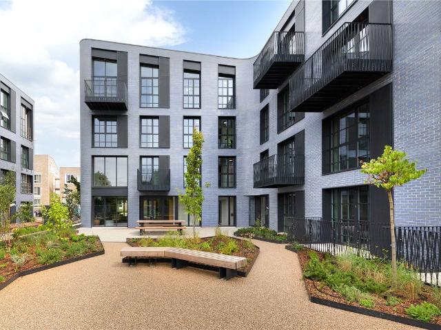 Turing Way, Cambridge CB3, 1 bed flat to rent, £1,750 pcm | PrimeLocation