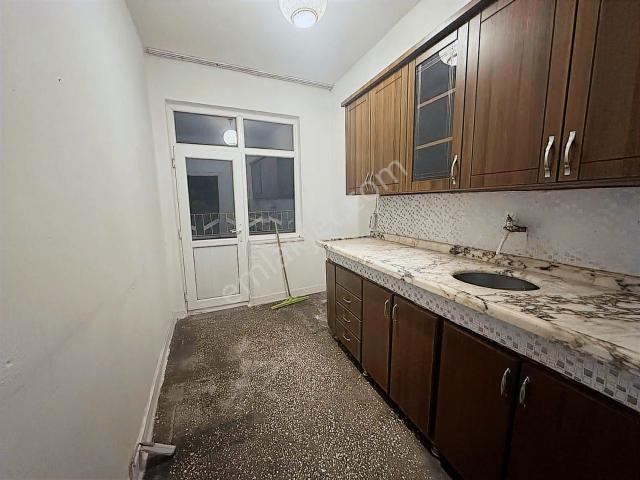 Turistik Cadde'de Kiralık Daire