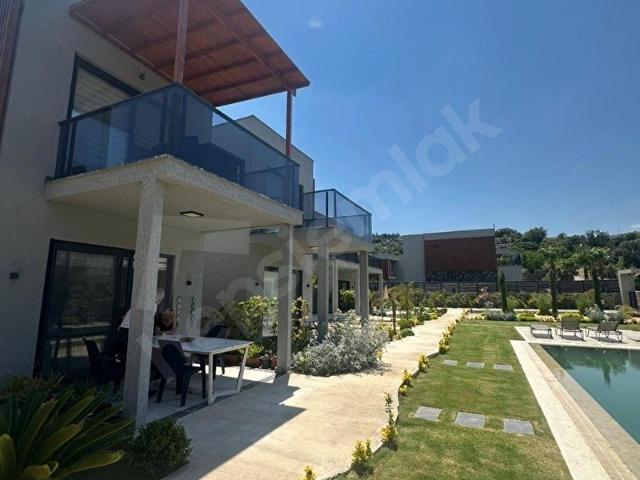TÜRKBÜKÜ'NDE DENİZE YÜRÜME MESAFESİ KİRA GETİRİLİ 2+1 + 2+1