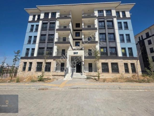 Türker Emlak samurlu Toki'de 3+1 Daire, 104m² Yerden Isıtma