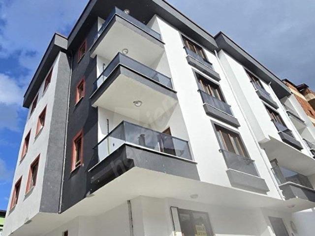 TÜRKİYE EMLAK ORDU SELİMİYE MAH 2+1 90M2 GİRİŞ KAT DAİRE KOD2708