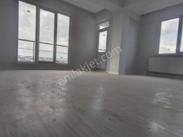 Türkiye Emlak Çerkezköy Bağlık Mh 3+1 Kiralık 4. Kat 120m2 Daire