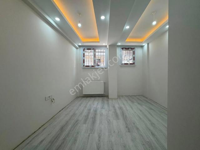 Türkiye Emlak Fatih Mh 1+1 Bahçe Katı 60m2 Kredili Satılık Daire