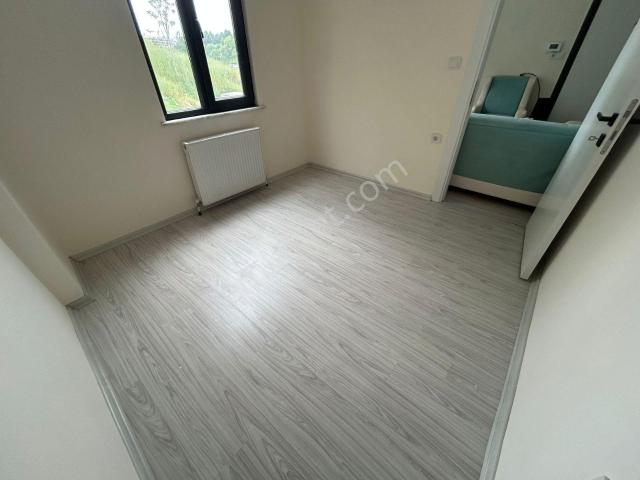Türkmen Emlak'tan 75 Yıl Mah. Satılık 2+1 Asansörlü Kot 1 Daire