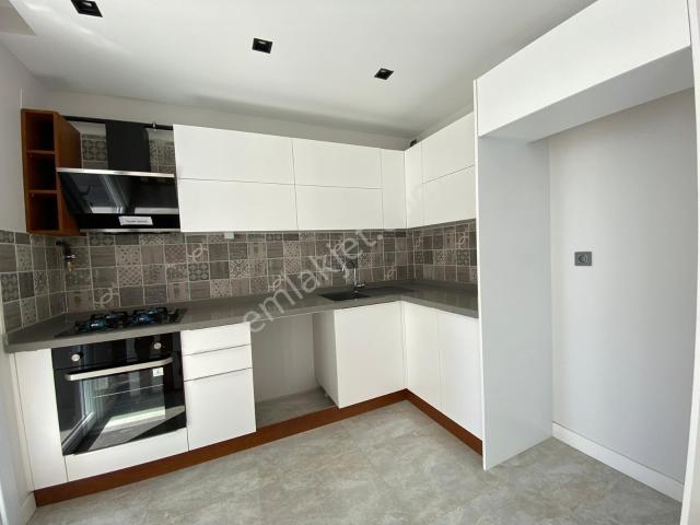 Türkmenbaşı Blv Çukurova Bld.civ 3+1 Ç.banyo G.odalı K.otoparklı