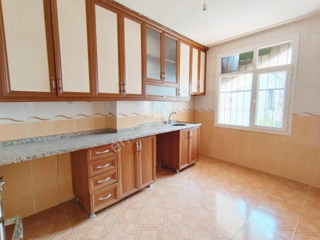 Türkmenbaşı Pınarda İsmail Hazar İlkokuluna Yakın 3 Oda 1 Salon Uygun Fiyatlı Kiralık Ev