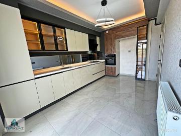 TURKUAZ'DAN M.KEMAL MAH'DE 2+1 KAT VE CEPHE SEÇENEKLİ ULTRA LÜKS YAPILI+KİLERLİ SATILIK FIRSAT DAİRE