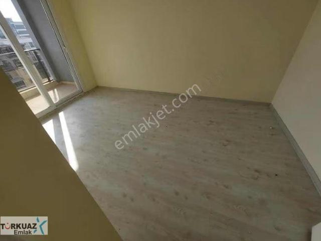 Turkuazdan Mavişehir Evleri'nde Arakat 3+1 150 M² Kiralık Daire