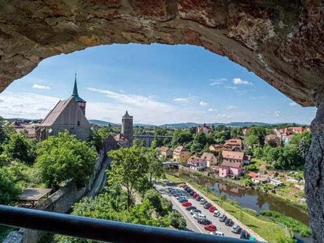 Turmsuite 4p mit Blick auf das Flusstal