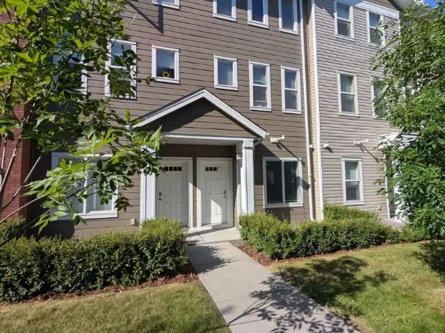 Turn Key Upgraded Townhome | 2+ BR Layout | 2 Car Parking | Steps to Amenities