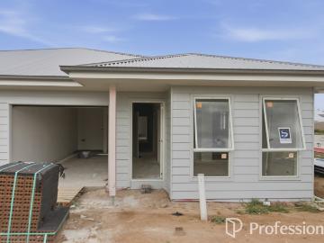 Boorooma, Wagga Wagga, Cartwrights Hill, Marinna