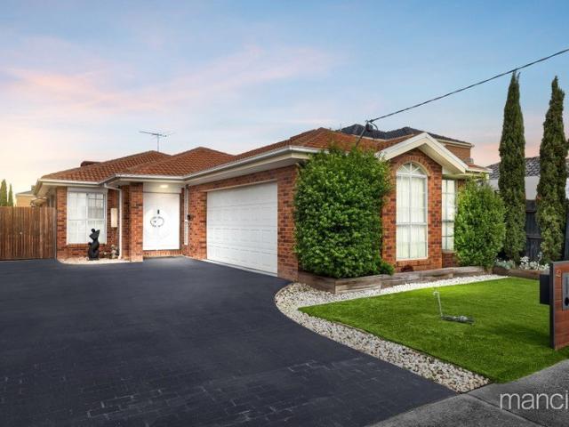Turn Key, Single Level Home Near Skeleton Creek