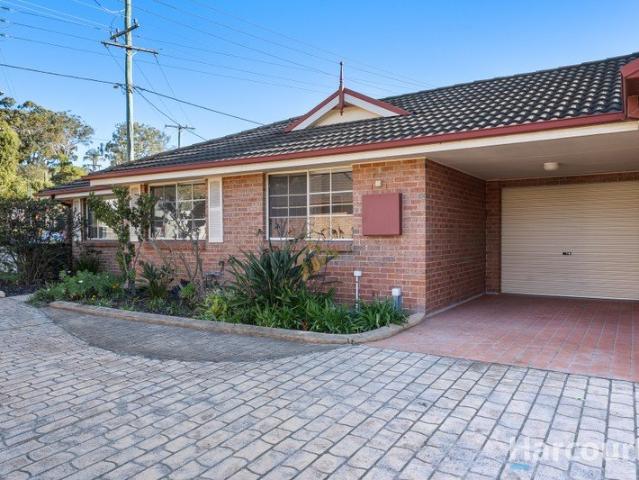 Turn Key Style, Single Level Ease & A Lifestyle Location